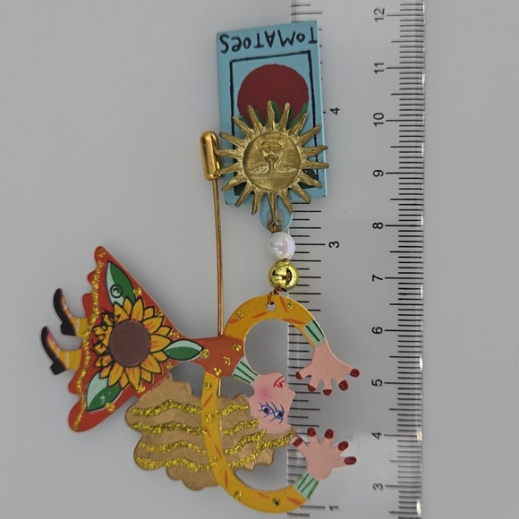 Fanciful Flights "Gardener" Pin - Picture 2 of 5